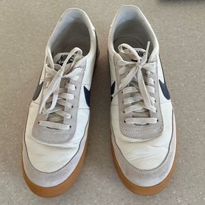 Mens Nike kill shots